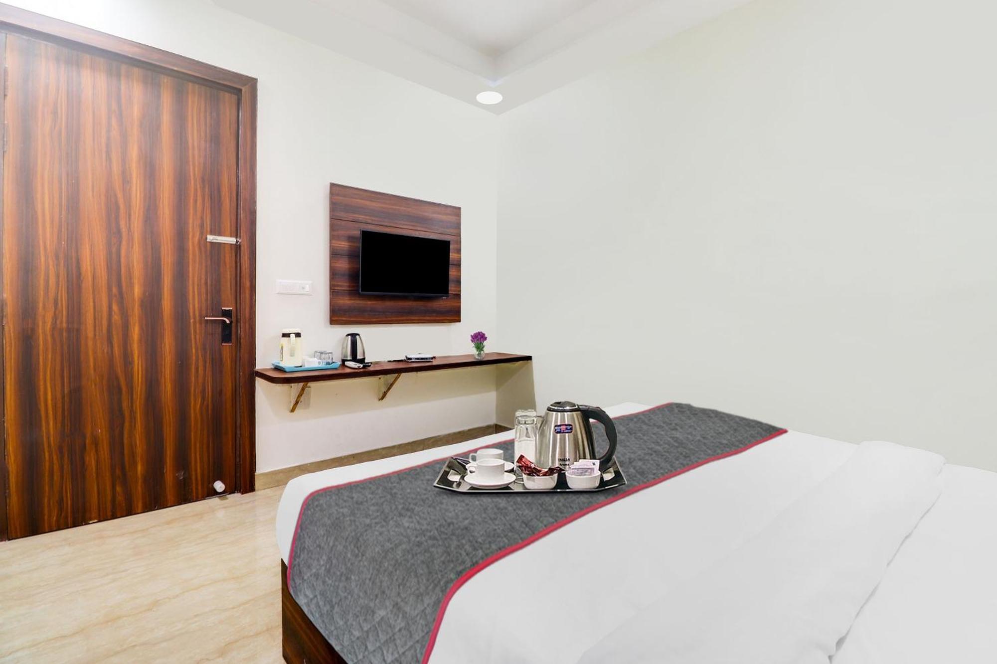 Hotel O Golden Grand Agra  Exterior photo